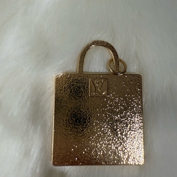 Louis Vuitton Gold and Black Colored Zipper Pull - Picture 2 of 7